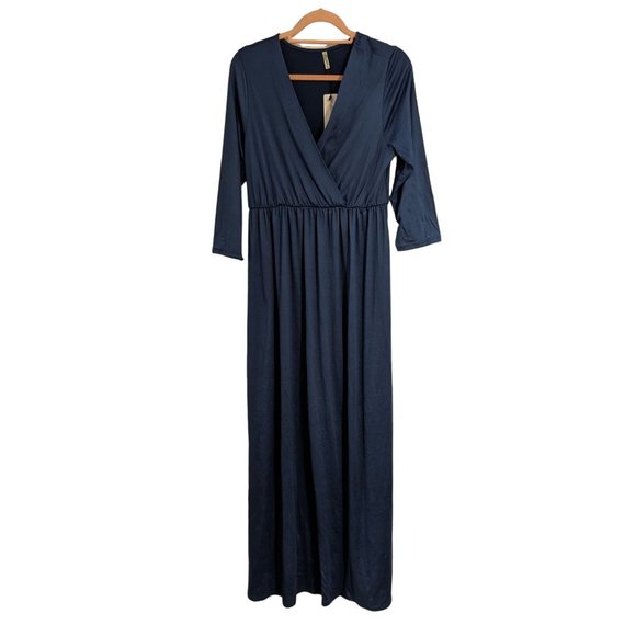 Elegant Navy Blue Maxi Dress - Picture 1 of 4